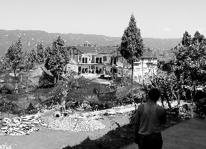 卢俊卿的政商人生(2)